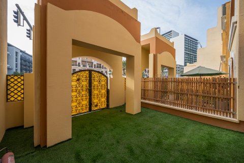 Kamienica na sprzedaż w Jumeirah Village Circle, Dubai, ZEA 4 sypialnie, 228.17 mkw., nr 757382 - zdjęcie 21