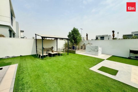 Villa in affitto a Al Furjan, Dubai, EAU 4 camere da letto, 587.1 mq. № 753438 - foto 14