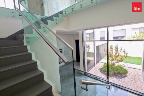 Villa in affitto a Al Furjan, Dubai, EAU 4 camere da letto, 587.1 mq. № 753438 - foto 9