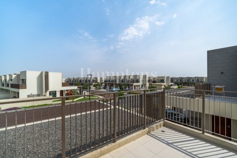 Villa para arrendamento em Dubai South (Dubai World Central), Dubai, EAU 4 quartos, 293.10896500 m2 № 651676 - foto 15