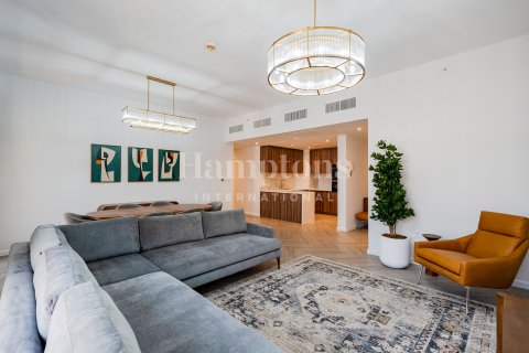 Apartman u Jumeirah Beach Residence, Dubai, UAE 2 spavaćih soba, 127.74162500 m2 Br. 651646 - fotografija 5