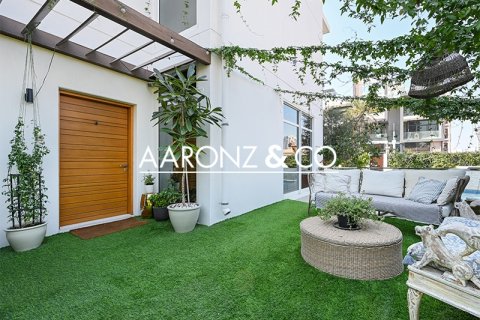 Rijtjeshuis te koop in Jumeirah Village Circle, Dubai, VAE 3 slaapkamers, 312 vr.m., nr 691758 - foto 23