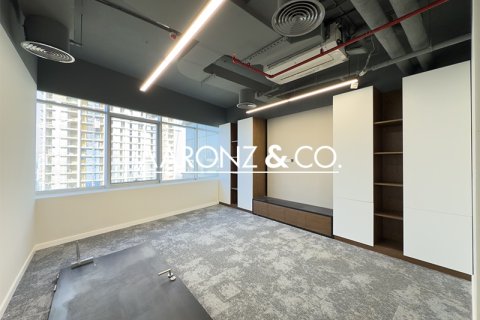 Kantor di Jumeirah Lake Towers, Dubai, UEA 111 m2 nomor 691754 - foto 7