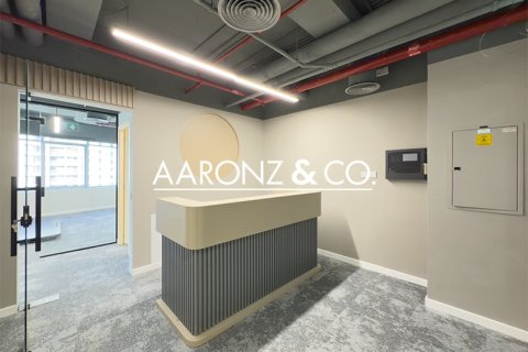 Kantor di Jumeirah Lake Towers, Dubai, UEA 111 m2 nomor 691754 - foto 12