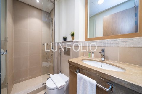 Apartament në Downtown Dubai (Downtown Burj Dubai), Dubai, Emiratet e Bashkuara Arabe 3 dhoma gjumi, 169 m2. № 628089 - Foto 12