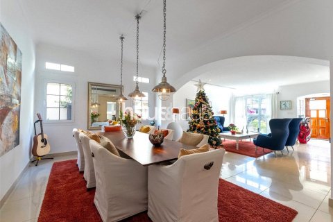 Villa à louer à The Springs, Dubai, EAU 4 chambres, 381 m2 № 626670 - photo 10