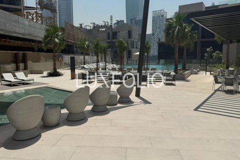 Apartament në Business Bay, Dubai, Emiratet e Bashkuara Arabe 1 dhomë gjumi, 75 m2. № 628087 - Foto 8