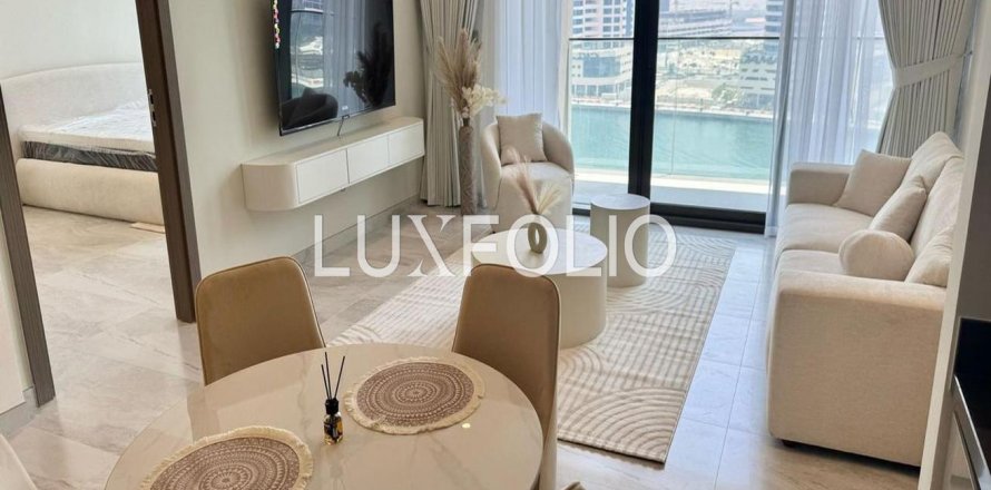 Apartament në Business Bay, Dubai, Emiratet e Bashkuara Arabe 1 dhomë gjumi, 75 m2. № 628087