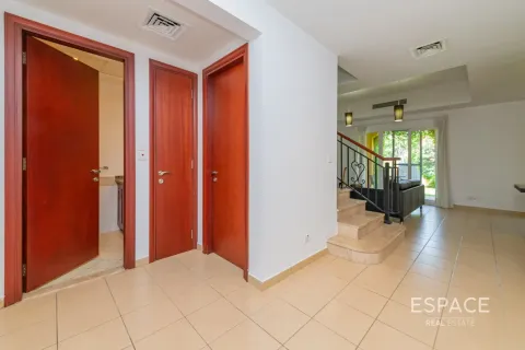 Vila u gradu Arabian Ranches, Dubai, UAE 2 spavaće sobe, 175 m2 Br. 737883 - Slika 4