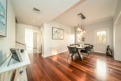 Müüa villa asukohaga Meadows, Dubai, AÜE: 3 magamistoaga, 287 m² Nr 737882 - pilt 7