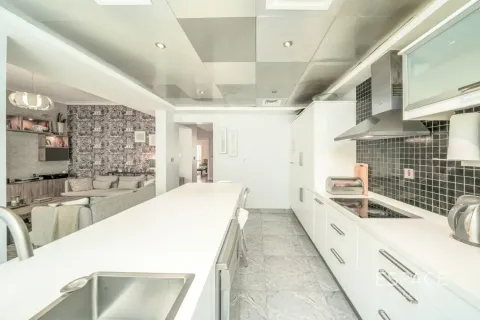 Müüa villa asukohaga Meadows, Dubai, AÜE: 3 magamistoaga, 287 m² Nr 737882 - pilt 8
