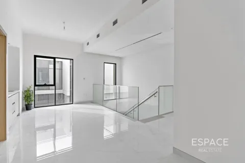 Üürile anda villa asukohaga Al Furjan, Dubai, AÜE: 4 magamistoaga, 323 m² Nr 738170 - pilt 3