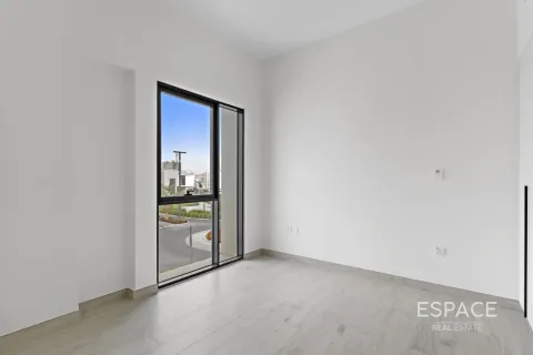 Üürile anda villa asukohaga Al Furjan, Dubai, AÜE: 4 magamistoaga, 323 m² Nr 738170 - pilt 6