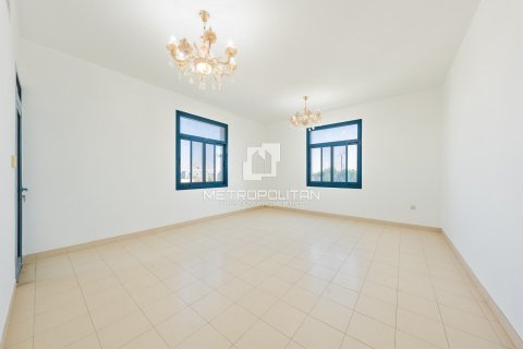 Villa te koop in Falcon City of Wonders, Dubai, VAE 5 slaapkamers, 888 vr.m., nr 664757 - foto 24