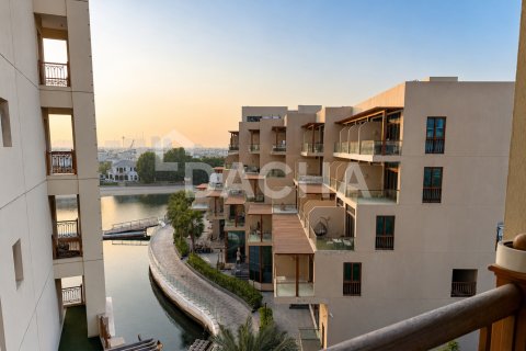 Lägenhet till försäljning i Palm Jumeirah, Dubai, UAE 3 sovrum, 227 kvm Nr. 763172 - fotografi 15