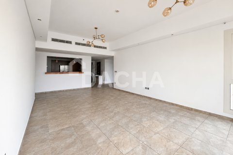 Lägenhet till försäljning i Palm Jumeirah, Dubai, UAE 3 sovrum, 227 kvm Nr. 763172 - fotografi 18