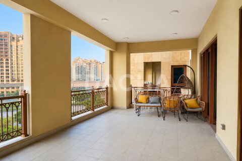 Lägenhet till försäljning i Palm Jumeirah, Dubai, UAE 3 sovrum, 227 kvm Nr. 763172 - fotografi 14