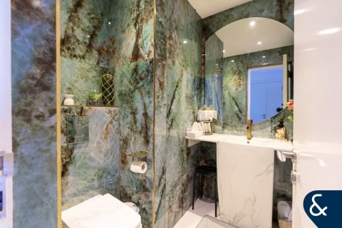 Apartman u Jumeirah Beach Residence, Dubai, UAE 3 spavaćih soba, 202 m2 Br. 667161 - fotografija 10