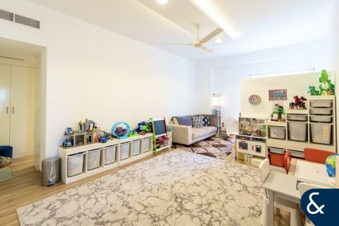 Apartman u Jumeirah Beach Residence, Dubai, UAE 3 spavaćih soba, 202 m2 Br. 667161 - fotografija 12