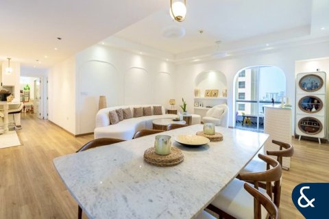 Apartman u Jumeirah Beach Residence, Dubai, UAE 3 spavaćih soba, 202 m2 Br. 667161 - fotografija 2