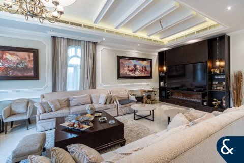 Vila di The Villa, Dubai, UEA 5 kamar tidur, 446 m2 nomor 667159 - foto 3