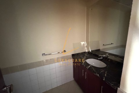 Villa zur Miete in Arabian Ranches, Dubai, VAE 2 Schlafzimmer, 208 m2 Nr. 685840 - Foto 17