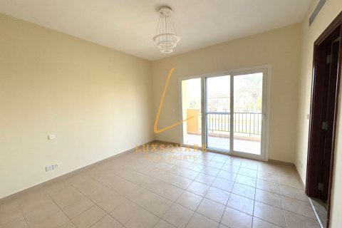 Villa zur Miete in Arabian Ranches, Dubai, VAE 2 Schlafzimmer, 208 m2 Nr. 685840 - Foto 13