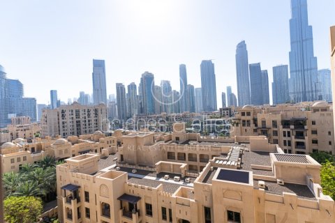 Appartamento in affitto a Old Town, Dubai, EAU 2 camere da letto, 115 mq. № 685854 - foto 8