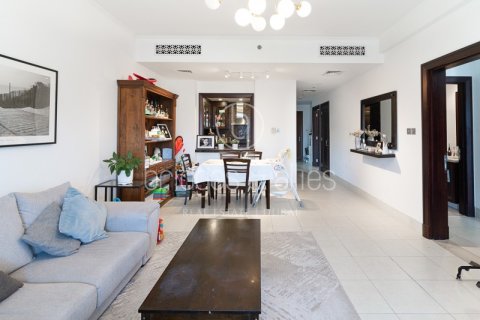 Appartamento in affitto a Old Town, Dubai, EAU 2 camere da letto, 115 mq. № 685854 - foto 2