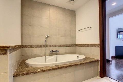 Apartman u Palm Jumeirah, Dubai, UAE 2 spavaćih soba, 194.79 m2 Br. 749797 - fotografija 7