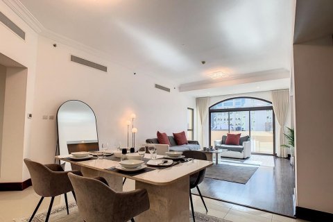 Apartman u Palm Jumeirah, Dubai, UAE 2 spavaćih soba, 194.79 m2 Br. 749797 - fotografija 2
