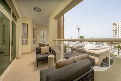 Apartment til leje i Palm Jumeirah, Dubai, UAE 2 soveværelser, 147.36 kvm № 749799 - foto 5