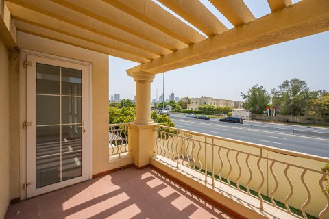 The Springs, Dubai, UAE의 임대용 타운하우스 침실 3개, 212.47제곱미터 번호 749798 - 사진 8