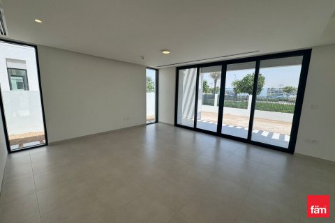 Villa sa Dubai, UAE 4 silid-tulugan, 504.7 sq.m. № 614283 - larawan 3