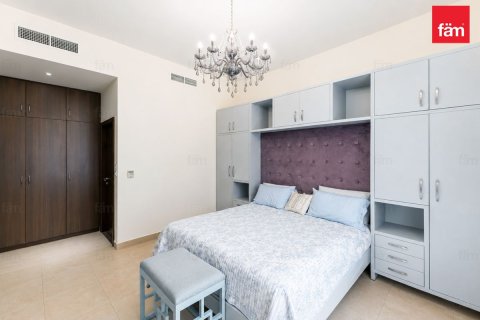 Adosado en venta en Dubai, EAU 4 dormitorios, 328.7 m2 № 758336 - foto 11