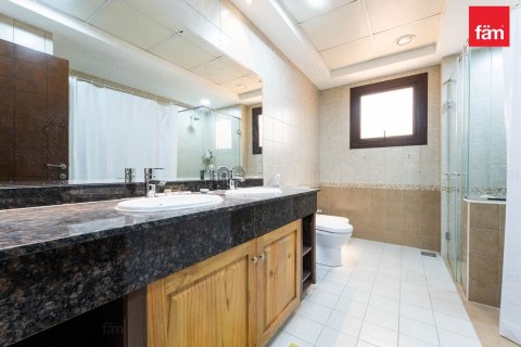 Adosado en venta en Dubai, EAU 4 dormitorios, 328.7 m2 № 758336 - foto 21