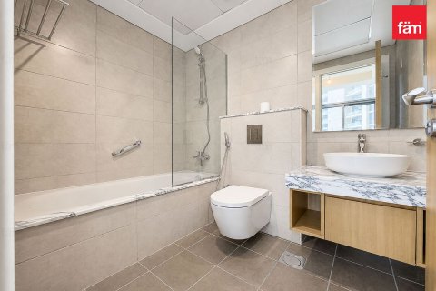 Apartman u gradu Business Bay, Dubai, UAE 2 spavaće sobe, 75.5 m2 Br. 758334 - Slika 14
