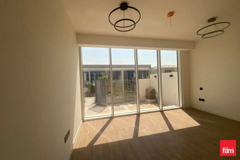 Vilă de închiriat în Dubai, EAU 3 dormitoare, 105.7 mp.  №645835 - poză 4