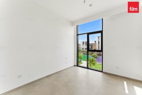 Townhouse in Dubai, UAE 4 bedrooms, 255.8 sq.m. № 652253 - photo 6