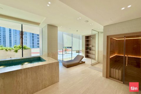 Appartamento in vendita a Dubai, EAU 1 camera da letto, 73.6 mq. № 652298 - foto 2