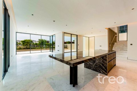 Villa à louer à Tilal Al Ghaf, Dubai, EAU 5 chambres, 527.41 m2 № 753728 - photo 3