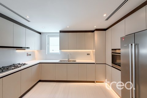 Villa te huur in Jumeirah Park, Dubai, VAE 5 slaapkamers, 435.62 vr.m., nr 753731 - foto 7