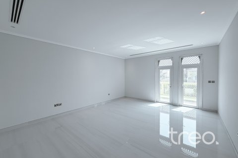 Villa te huur in Jumeirah Park, Dubai, VAE 5 slaapkamers, 435.62 vr.m., nr 753731 - foto 16