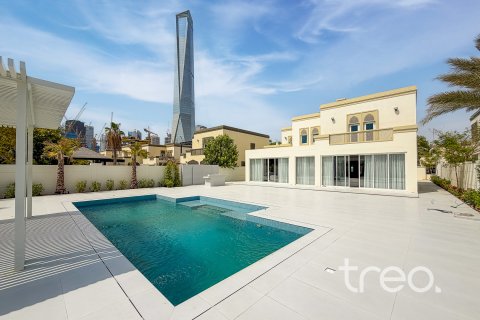 Vila v Jumeirah Park, Dubai, SAE 5 spální, 435.62 m2 č. 753731