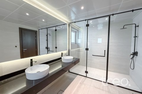 Villa te huur in Jumeirah Park, Dubai, VAE 5 slaapkamers, 435.62 vr.m., nr 753731 - foto 15