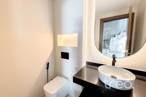Villa te huur in Jumeirah Park, Dubai, VAE 5 slaapkamers, 435.62 vr.m., nr 753731 - foto 13