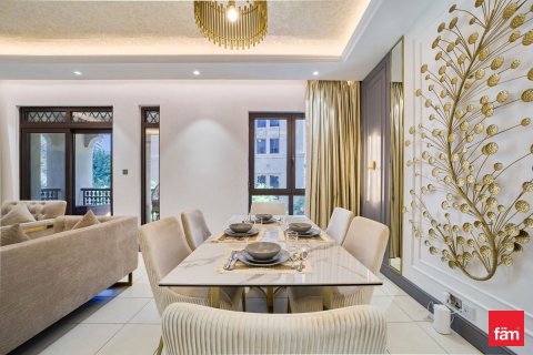 Apartamento para arrendamento em Old Town, Dubai, EAU 2 quartos, 129.5 m2 № 652404 - foto 8