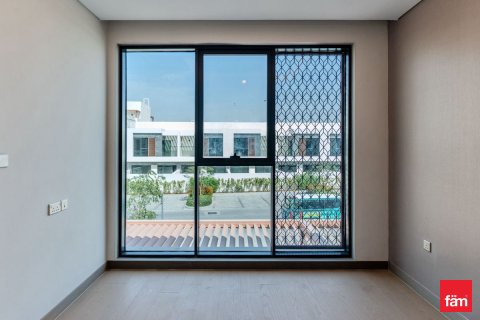 Vila u gradu Dubai, UAE 4 spavaće sobe, 149.9 m2 Br. 652403 - Slika 10