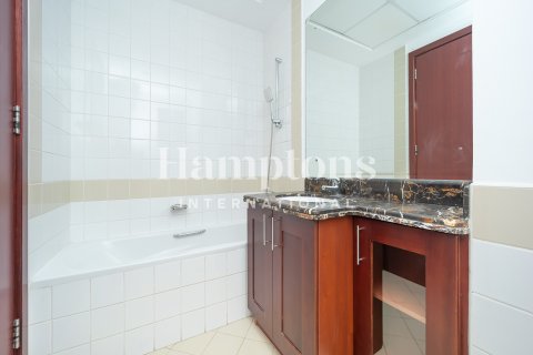 Villa en alquiler en Arabian Ranches 2, Dubai, EAU 2 dormitorios, 173.19999193 m2 № 712646 - foto 23