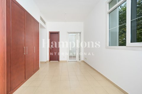 Villa en alquiler en Arabian Ranches 2, Dubai, EAU 2 dormitorios, 173.19999193 m2 № 712646 - foto 27